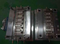 Hot Runner Mold 12