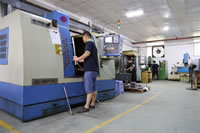 Moulds Factory, Mould Making By Well Educated Skilled Technicians, 850 Machining Center